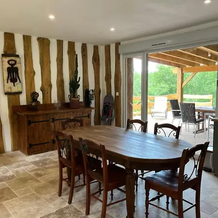 De L'oustalet Casa de Férias *