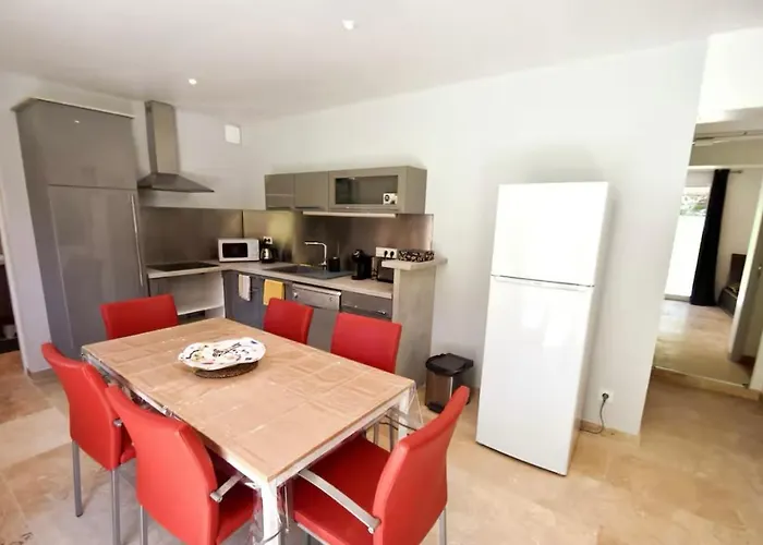 בית נופש De L'oustalet Lisse